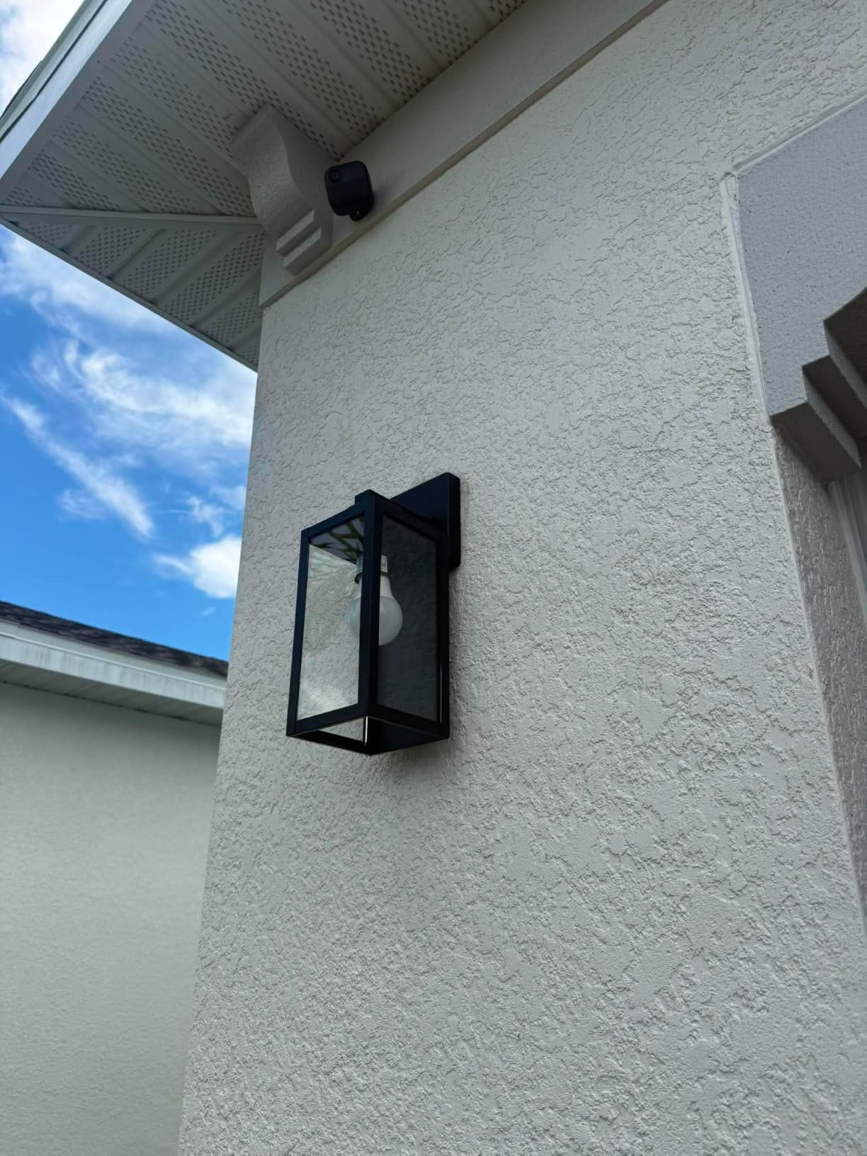 BesLowe Outdoor Wall Light Fixtures, Oil-Rubbed Bronze Wall Lanterns customer photo 1