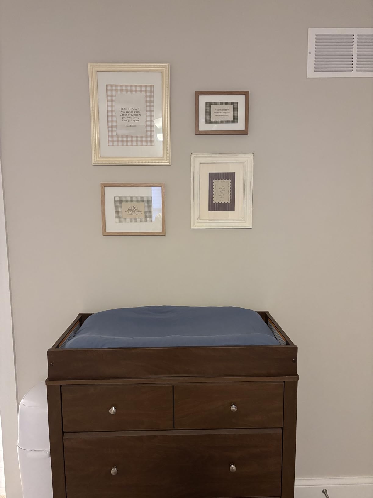 Storkcraft Horizon 3 Drawer Chest with Removable Changing Topper, White customer photo 2