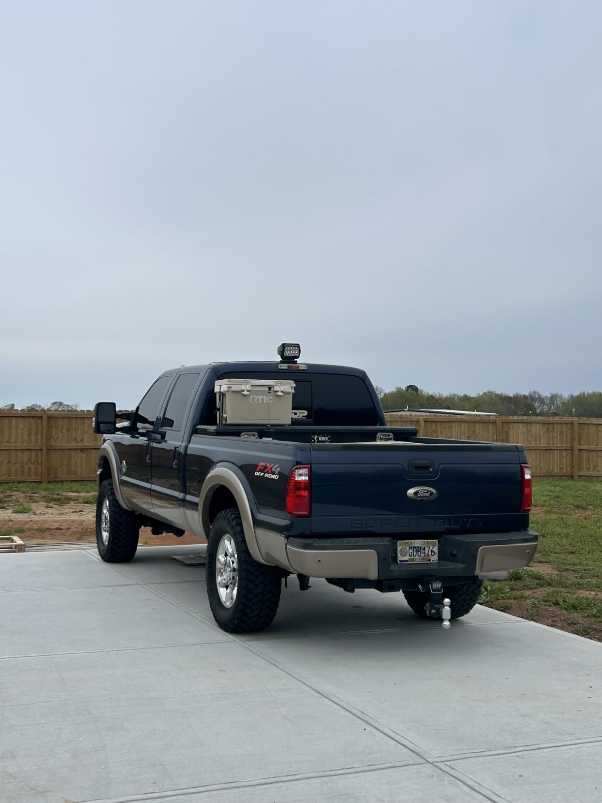 RTIC 32 QT Ultra-Light Hard Cooler customer photo 1