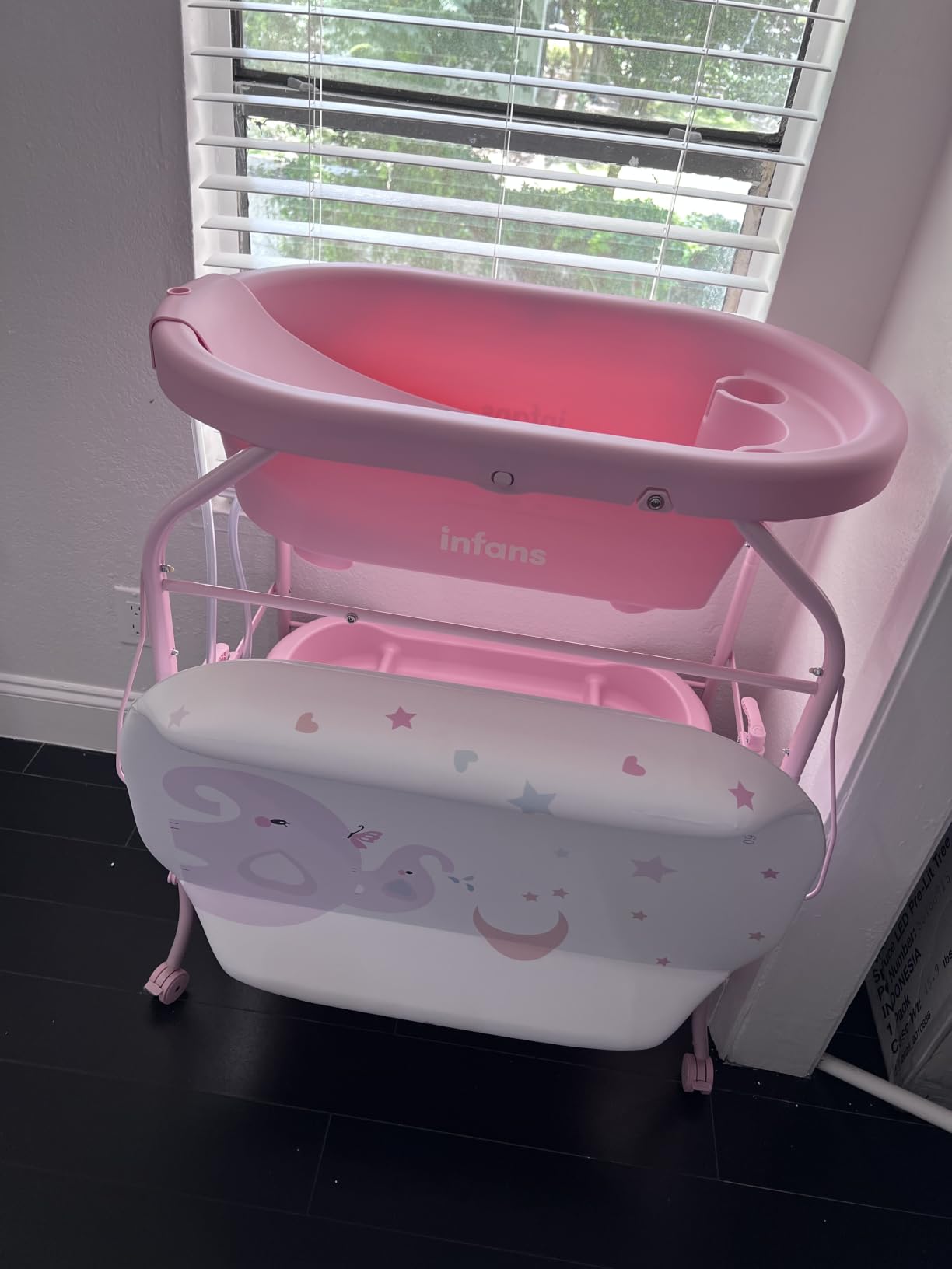 INFANS 2 in 1 Baby Changing Table with Bath Tub Unit, Folding Diaper Dresser Station with Wheels Waterproof Pad Storage Rack, Portable Nursery Organizer Stand for Newborn Infant customer photo 2