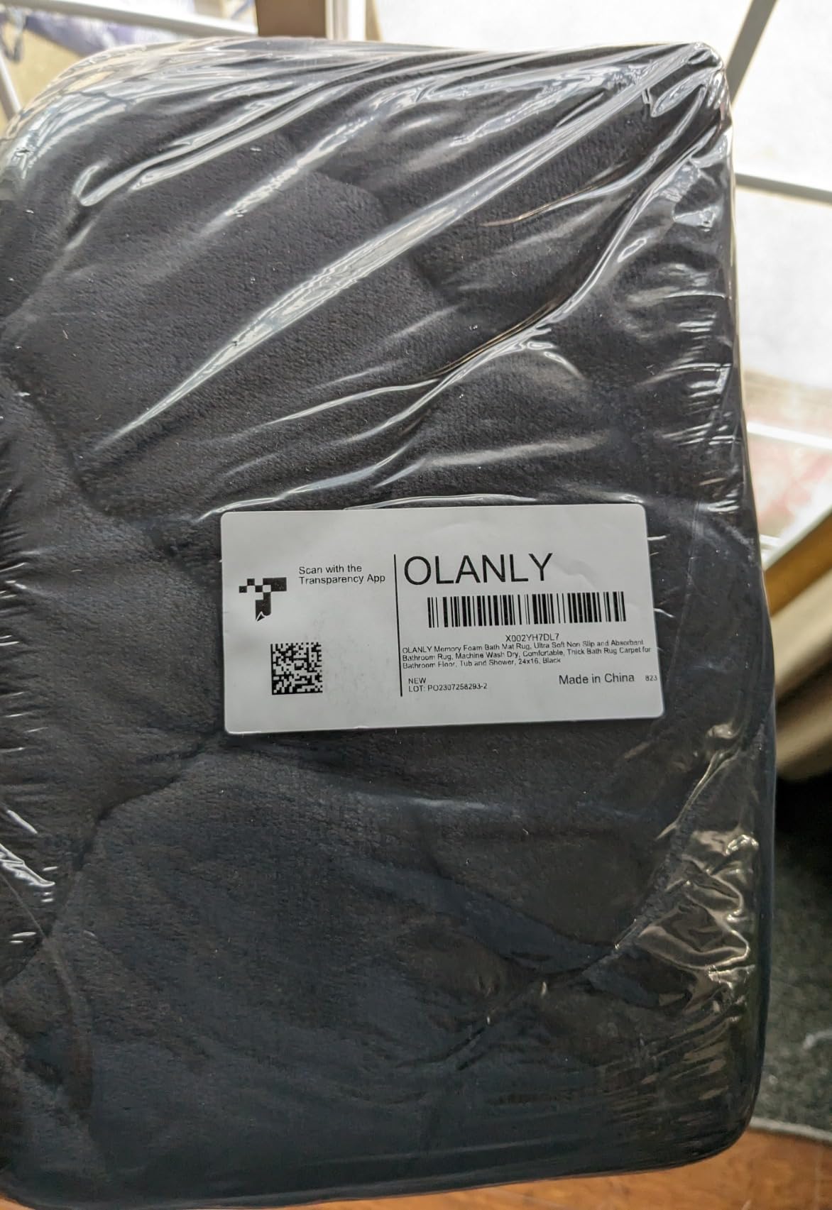 OLANLY Memory Foam Bath Mat Rug 30x20, Ultra Soft Non Slip and Absorbent Bathroom Rug, Machine Wash Dry, Comfortable, Thick Bath Rug Carpet for Bathroom Floor, Tub and Shower, Black customer photo 1