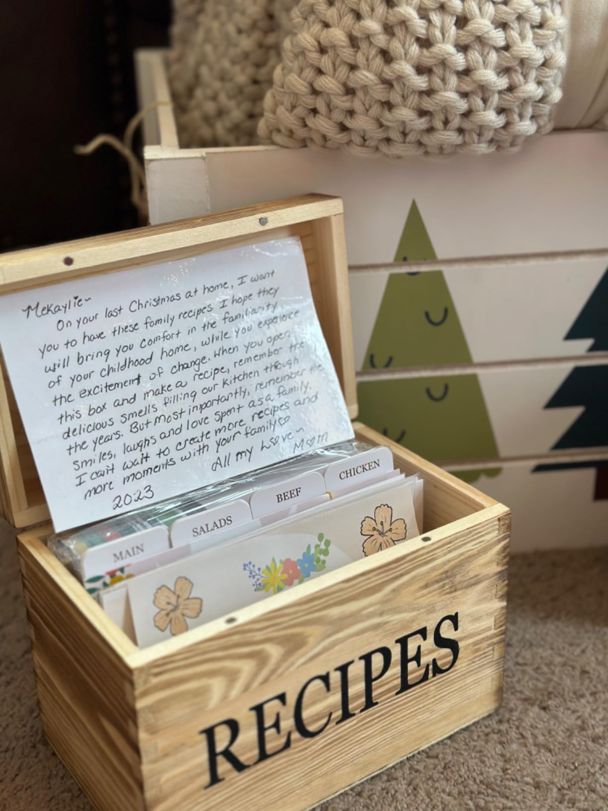 feasteery Recipe Box,100 Recipe Cards with Dividers,100 Card Protectors,Rustic Wood Box Organizer Set to Write in Your Own Recipes,Cute Box for Housewarming Grandma Mom Wedding Bridal Shower customer photo 1