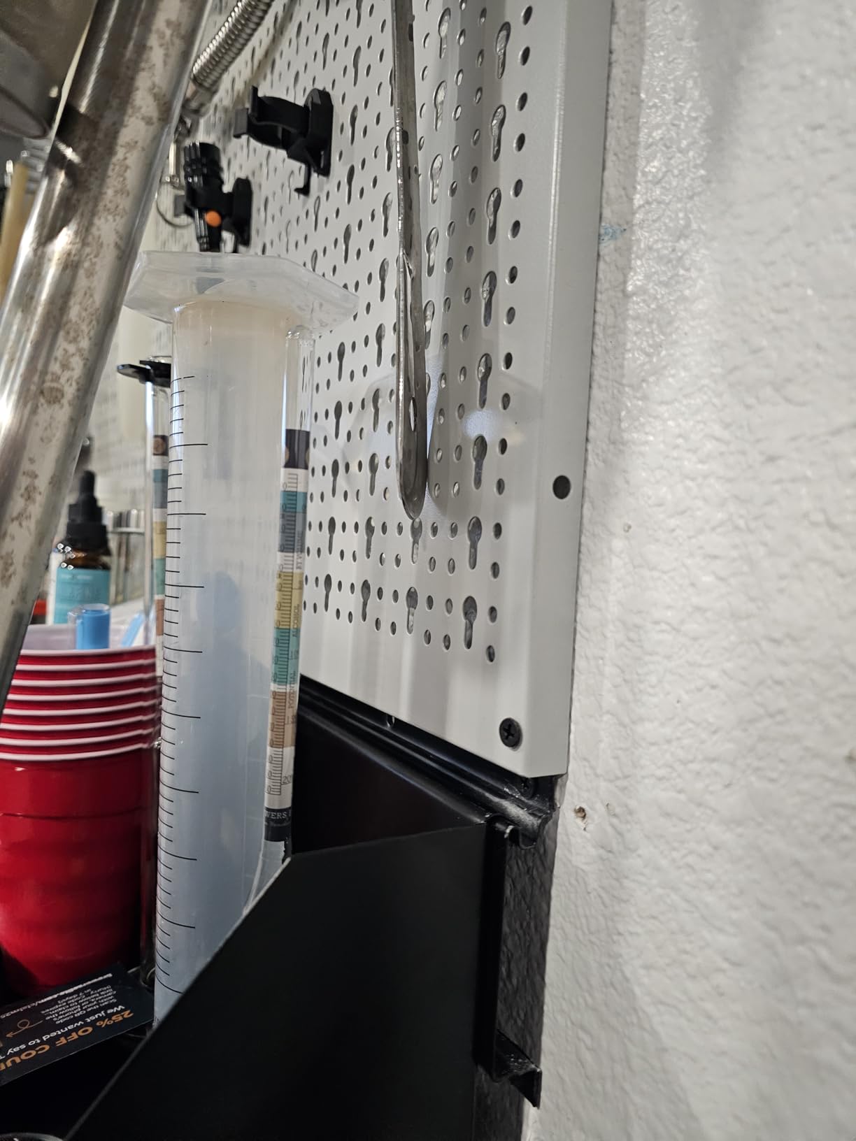 TORACK Metal Pegboard Wall Organizer 24x48 in, Tool Storage Pegboard, Black customer photo 1