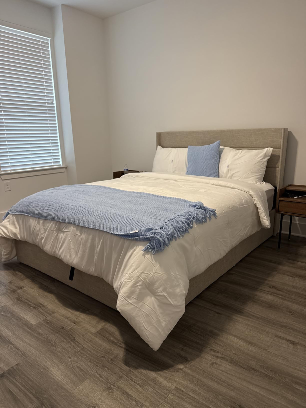 SHA CERLIN Queen Size Lift Up Hydraulic Storage Bed Frame Light Beige | Modern Wingback Headboard, Upholstered Platform Bed Frame, Hydraulic Underneath Storage, No Box Spring Needed customer photo 1