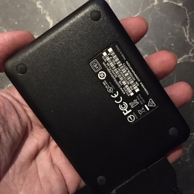 Toshiba Canvio Basics 2TB Portable External Hard Drive USB 3.0, Black - HDTB520XK3AA customer photo 2