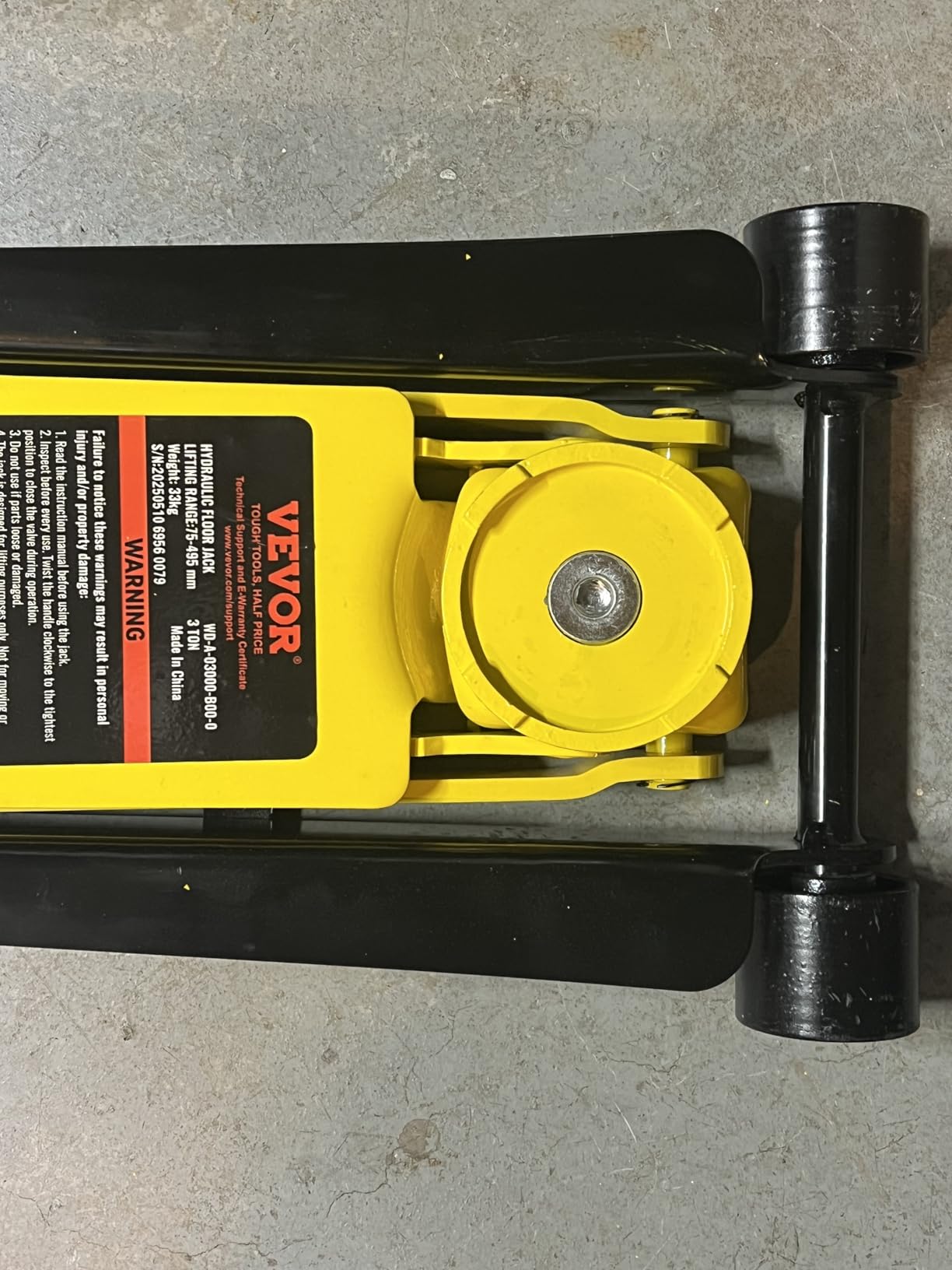 VEVOR 3 Ton Low Profile Floor Jack customer photo 2