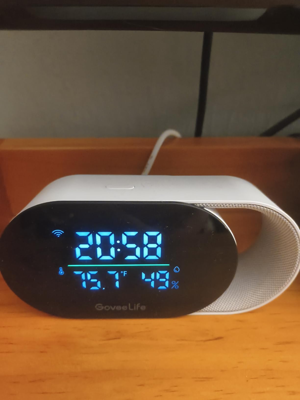 GoveeLife Smart Air Quality Monitor with PM2.5 H5106, LED Display Wired customer photo 1
