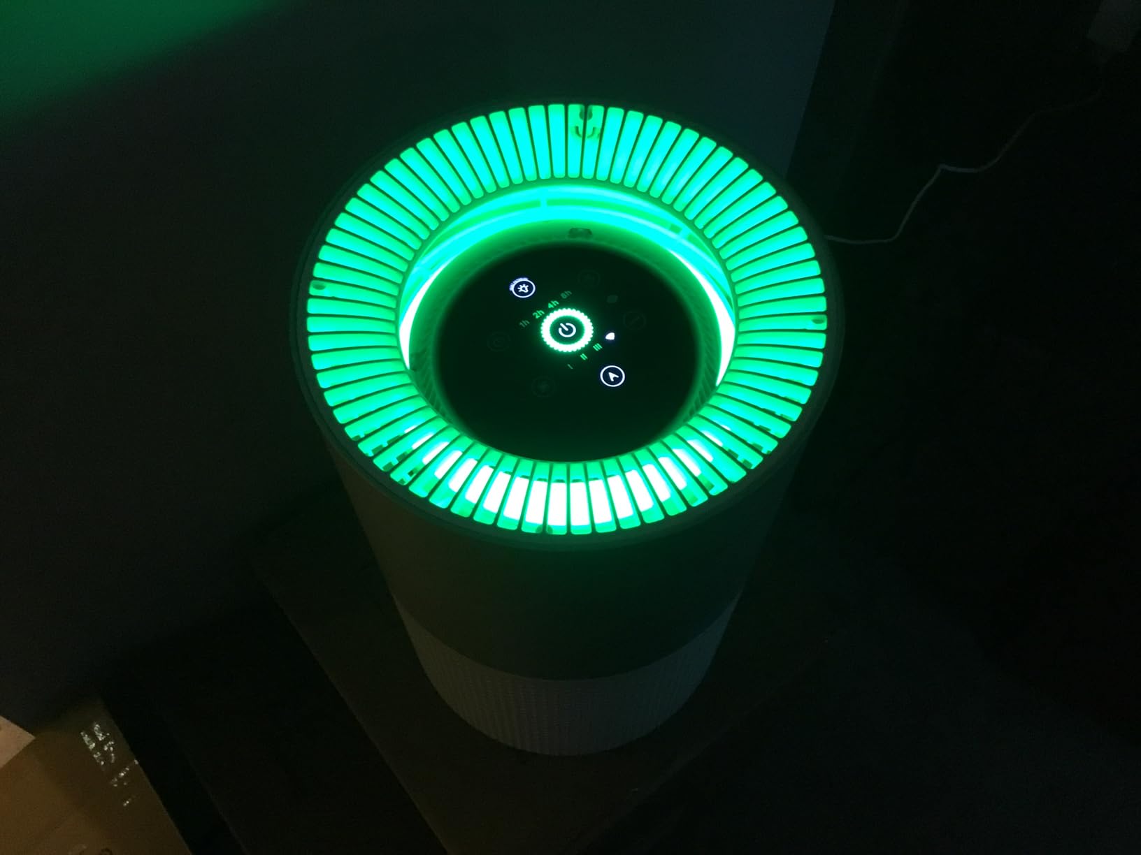 GoveeLife Smart Air Quality Monitor with PM2.5 H5106, LED Display Wired customer photo 2
