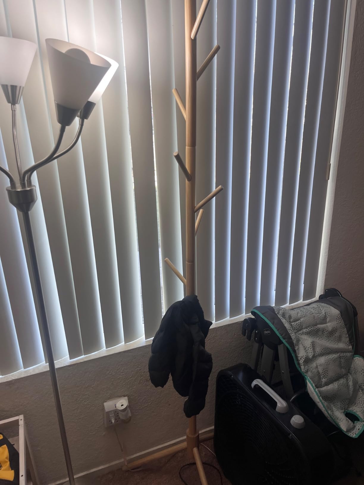 Hupmad Wooden Tree Coat Rack Stand,Sturdy Freestanding Coat Rack with 8 Hooks,3 Adjustable Height for Child Adult,Wood Coat Stand Tree Fits Entryway Bedroom Office for Bags,Hats customer photo 2