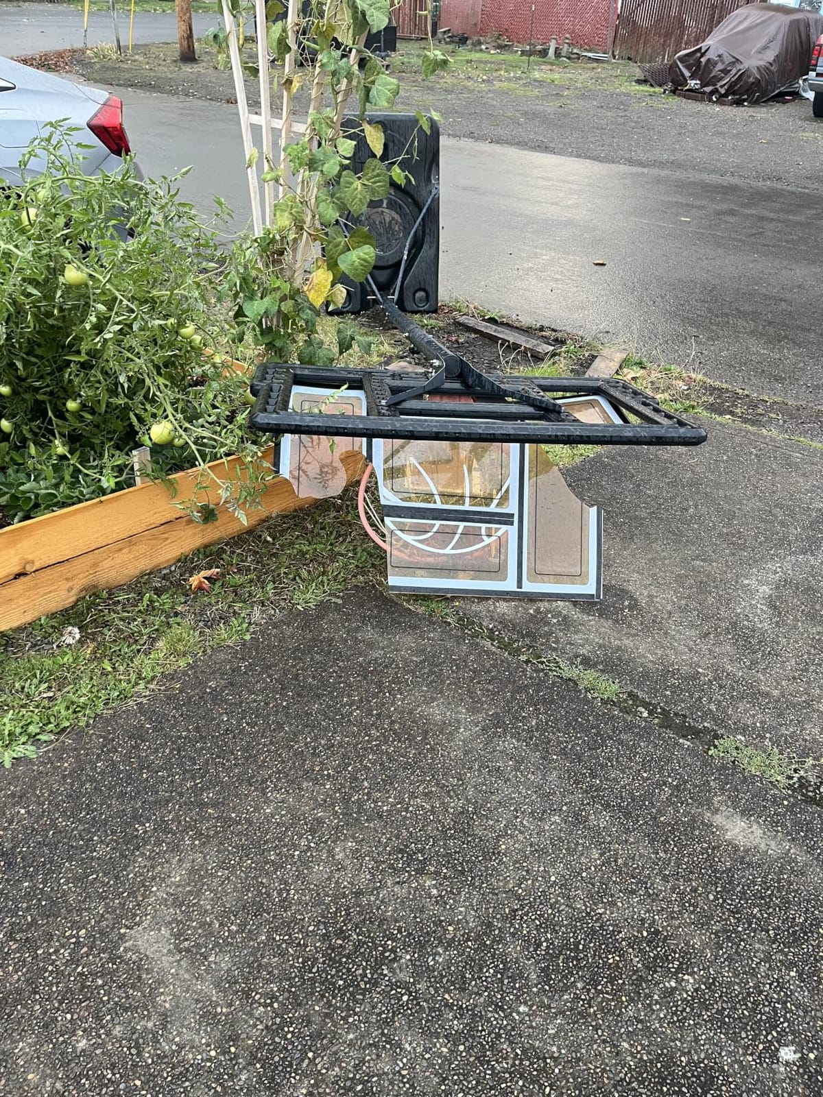 Yohood Basketball Hoop Outdoor, 4.4-10FT Adjustable Height Basketball Goal customer photo 2