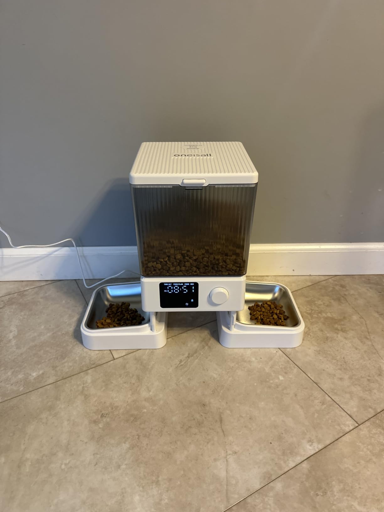 oneisall Automatic Cat Feeder for 2 Cats Pets, Timed Cat Food Dispenser customer photo 2