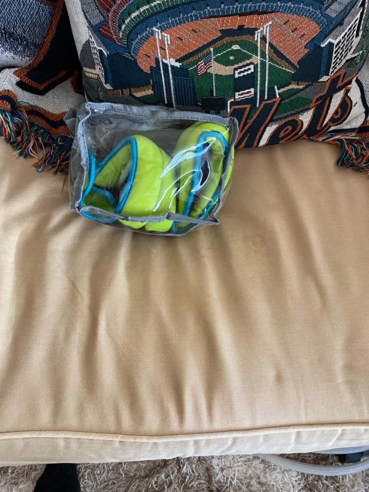 Pair of Wrist Weights With Hole for Thumb, Great for Running & All Kind of Cardio Exercises customer photo 2