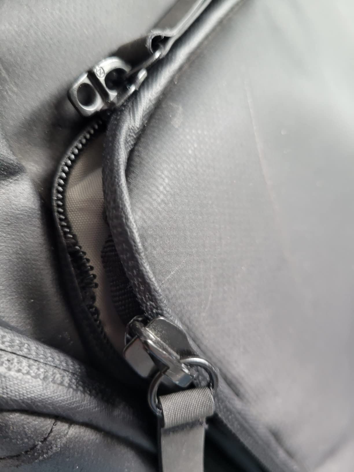 NOMATIC Backpack- Travel Carry On Backpack - Laptop Bag 20L - Water Resistant Travel Backpack - Traveling Carry On Backpack for Women and Men- Business Backpack - Personal Item Bag customer photo 2