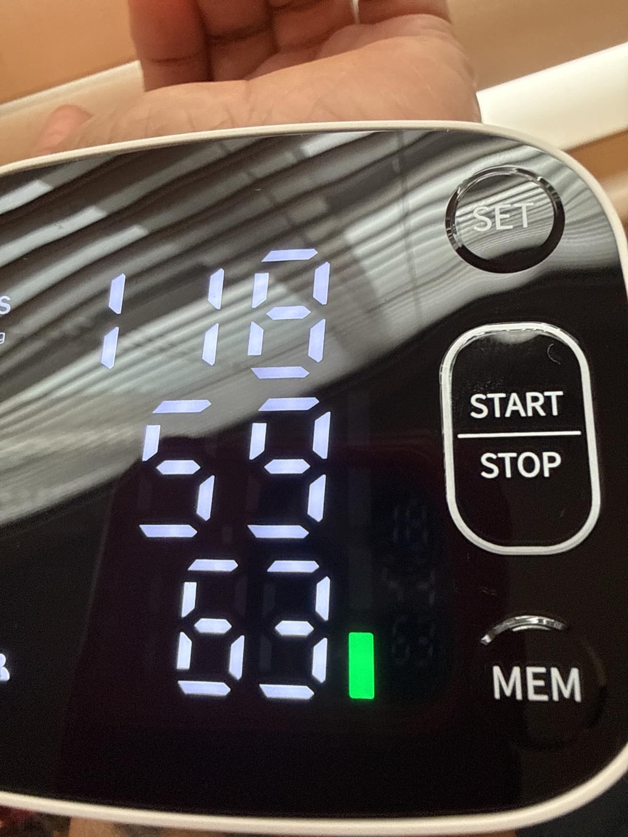 Oklar Wrist Blood Pressure Monitor, FDA Cleared Rechargeable BP Machine customer photo 1