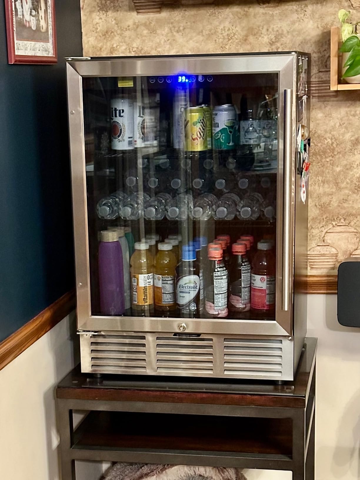 EUHOMY 24 Inch Beverage Refrigerator, 180 Can Under Counter Refrigerator customer photo 2