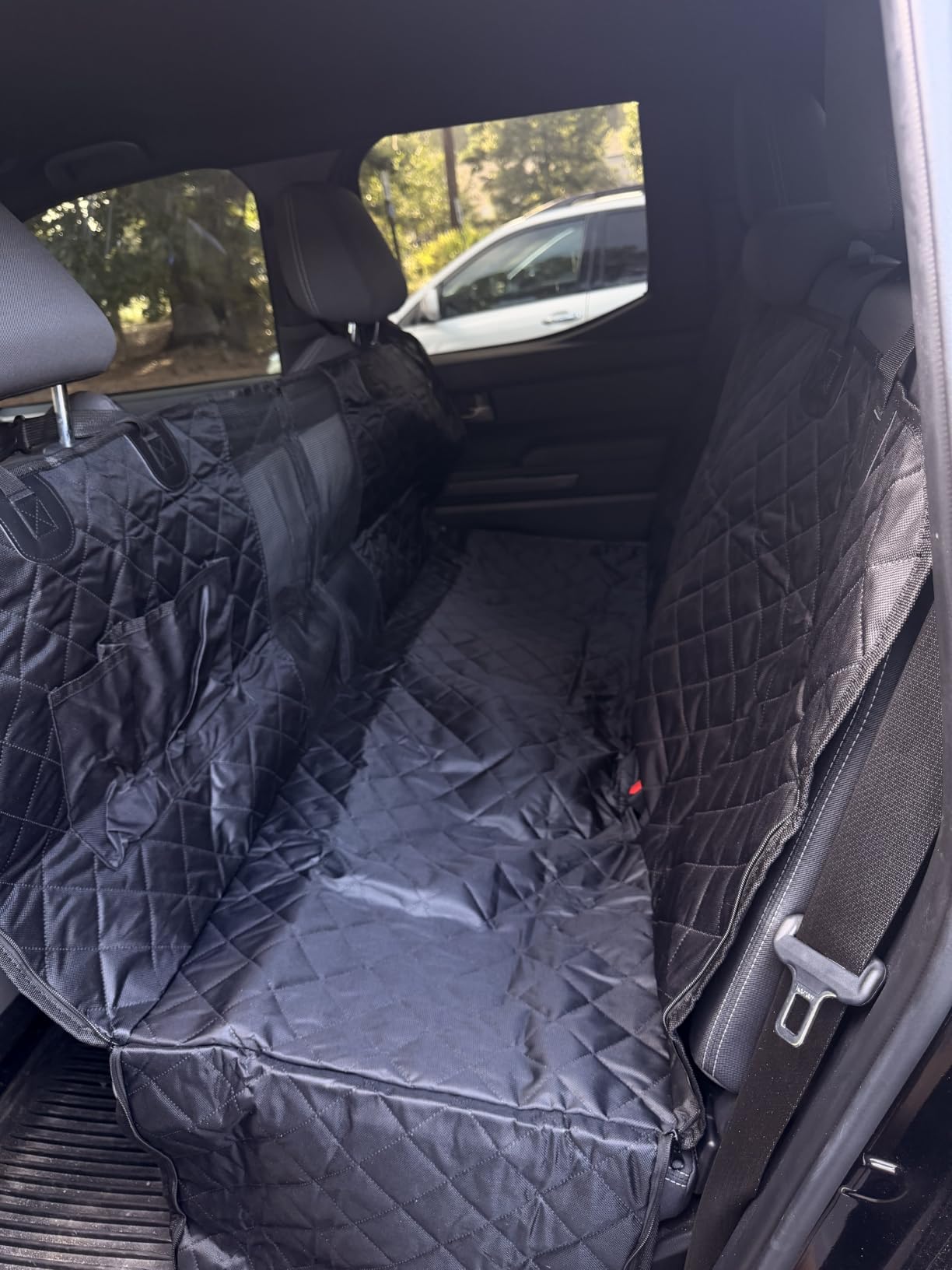 Dog Car Seat Cover, 600D Heavy Dute Car Seat Cover for Dogs Pets, 100% Waterproof Anti-Scratch Nonslip Dog Hammock for Cars, Seat Covers Protector with SeatBelt for Sedan SUV Truck Standard Black customer photo 2