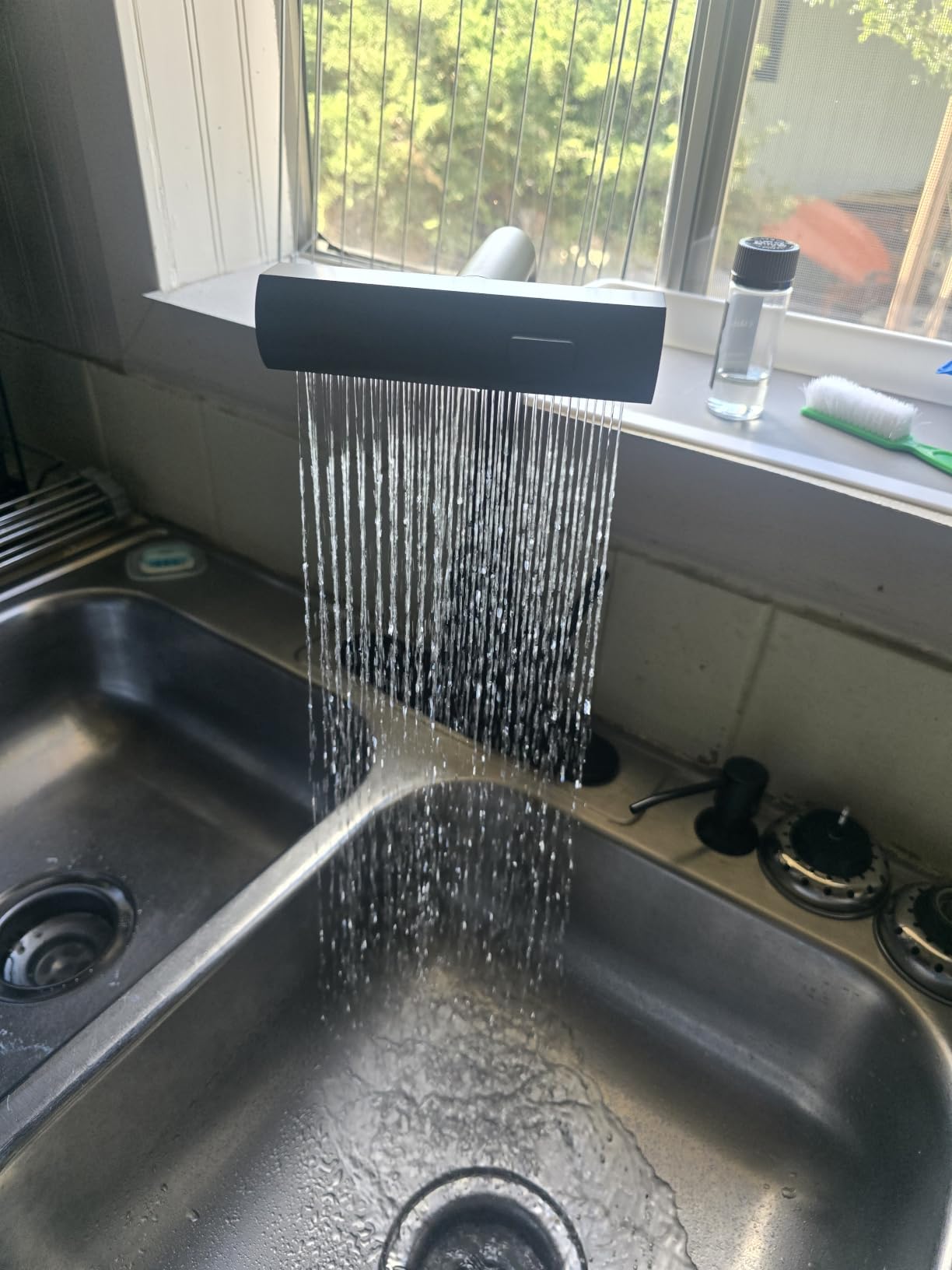 JOOM Black Waterfall Kitchen Faucet with Pull Down Sprayer & Soap Dispenser customer photo 1