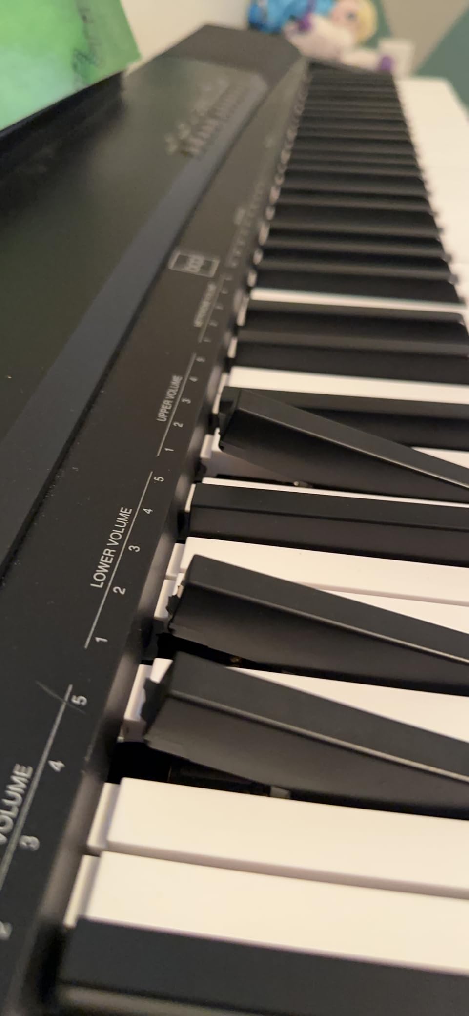 Best Choice Products 88-Key Full Size Digital Piano Electronic Keyboard Set for All Experience Levels w/Semi-Weighted Keys, Stand, Sustain Pedal, Built-In Speakers, 6 Voice Settings - White customer photo 1