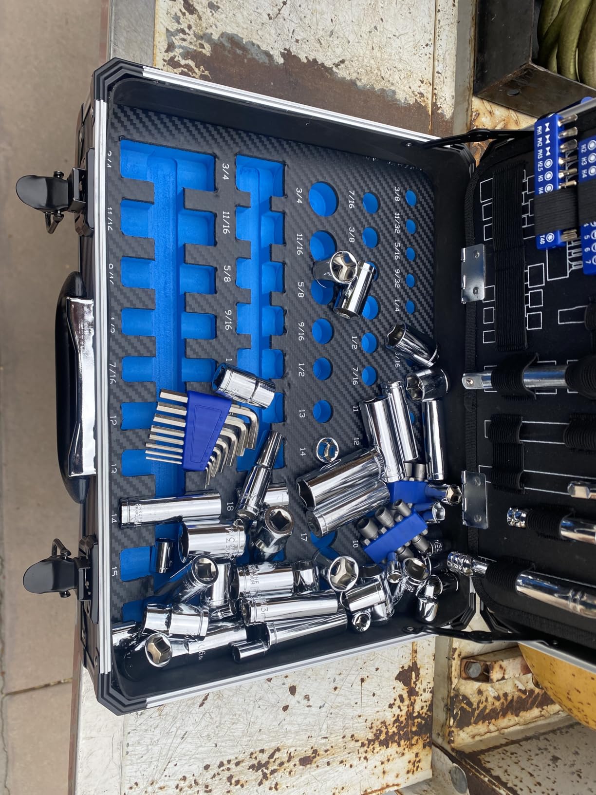 Prostormer 240-Pieces Mechanic Tool Set with Aluminium Tool Box customer photo 2
