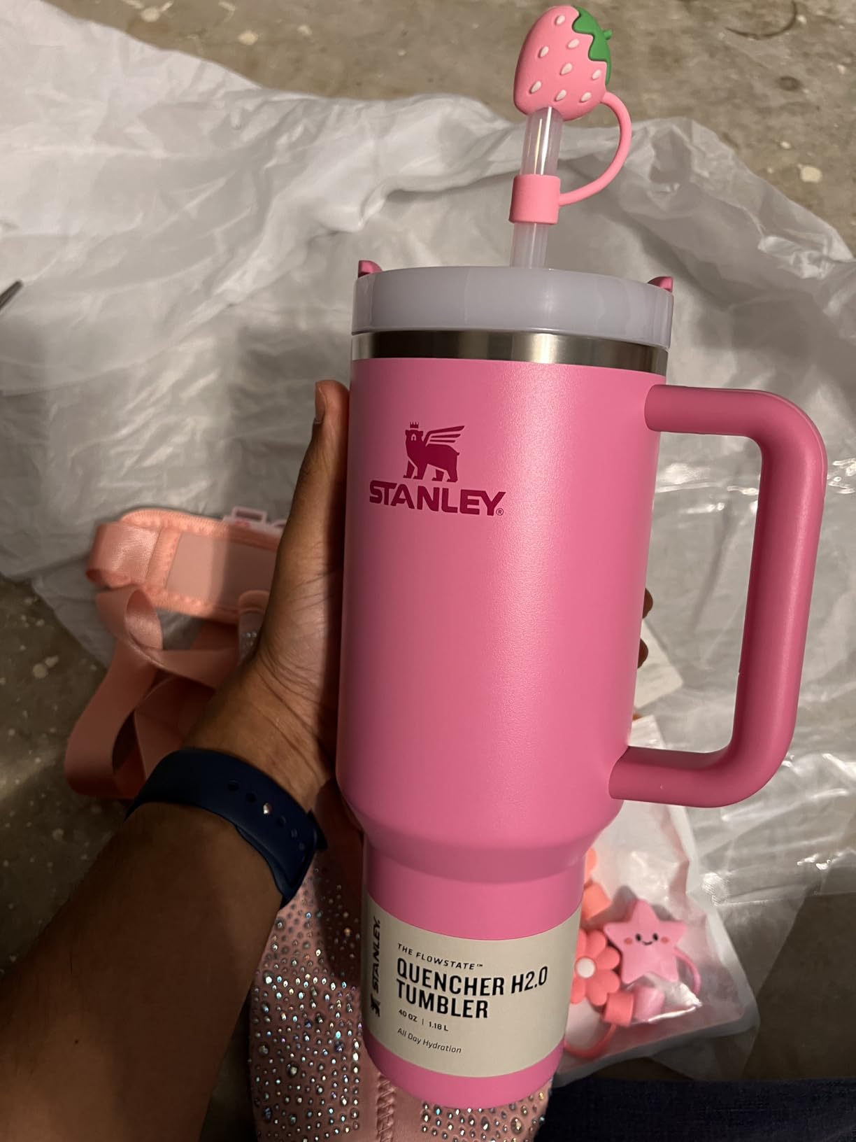 STANLEY Quencher H2.0 Tumbler with Handle and Straw 30 oz | Flowstate 3-Position Lid | Cup Holder Compatible for Travel | Insulated Stainless Steel Cup | BPA-Free | Rose Quartz 2.0 customer photo 1