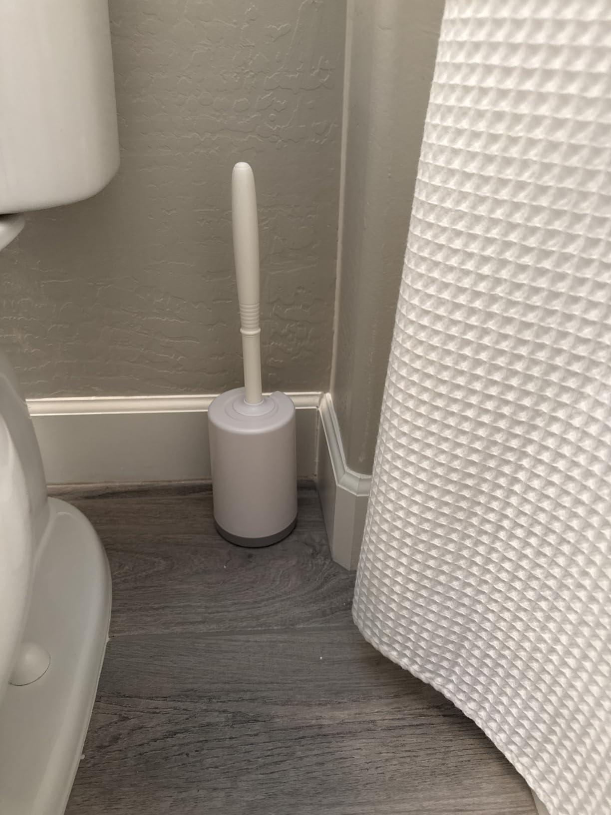 HAMITOR Toilet Bowl Brush Holder Set: Curved Design with Holder for Deep Cleaning Under Rim - Compact Hidden Scrubber for Small Space - Modern RV Bathroom Accessories - White 1 Pack customer photo 1
