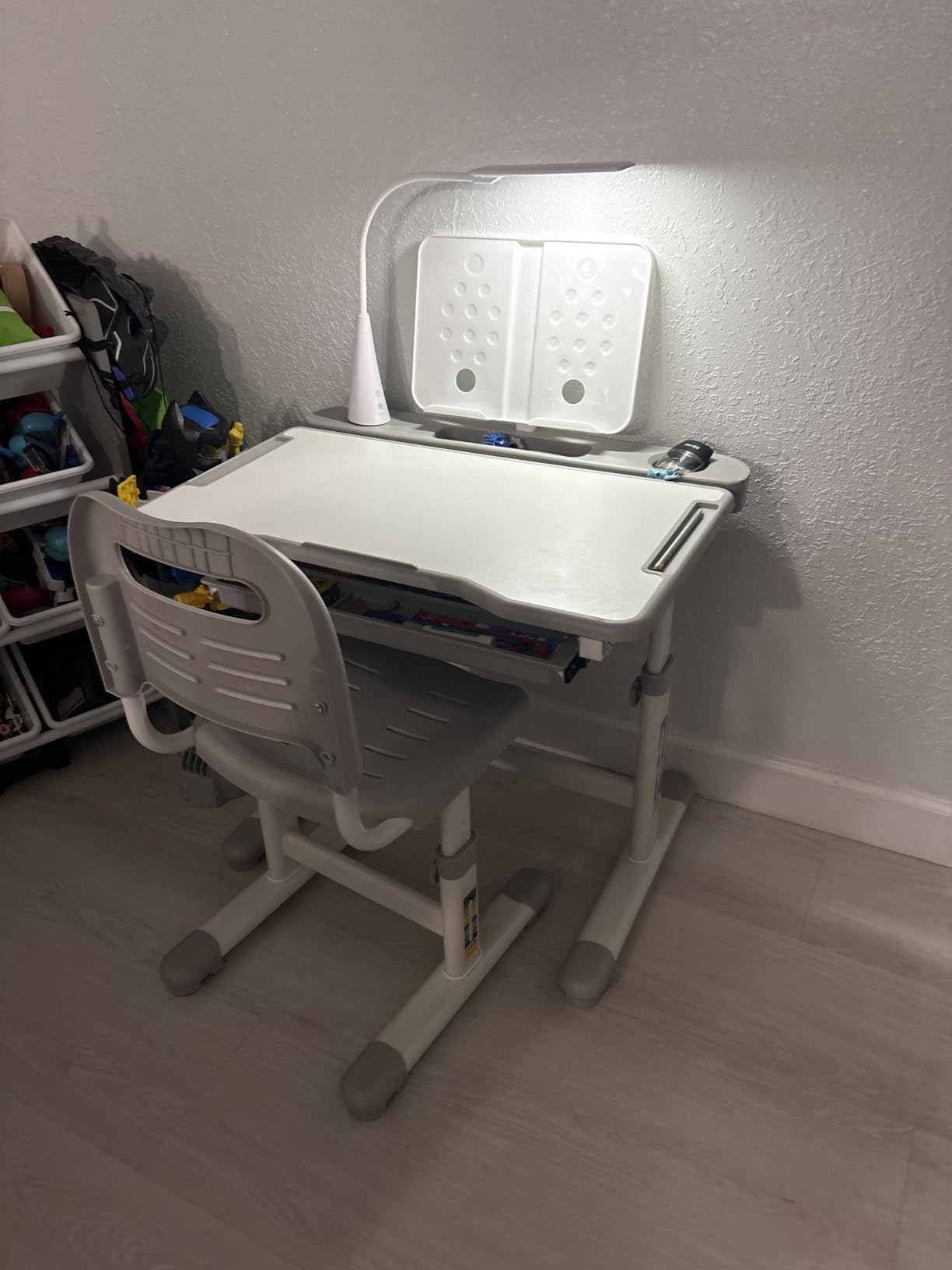 Rengue Kids Desk and Chair Set, Height Adjustable Children School Functional Study Desk with 55° Tiltable Desktop, 3 Modes & Brightness LED Light, Storage Drawer & Metal Hook for Boys Girls (Grey) customer photo 2