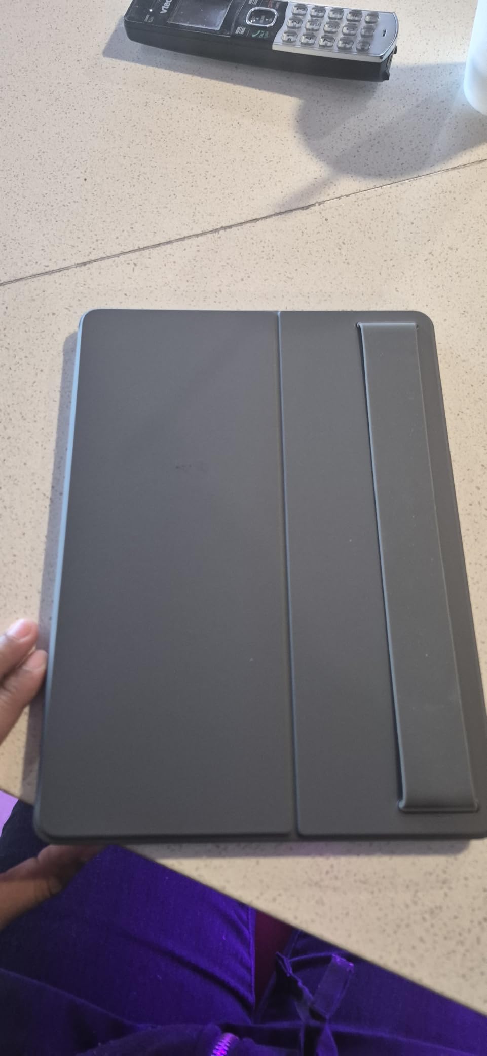Lenovo Tab M11, 11” Display, MediaTek Helio G88 Octa-Core, 4GB RAM, 128GB SSD, 1920x1200 px, Ambient Light-Sensor, 10 Hour Battery, Comes w/Folio Case, Luna Grey customer photo 1