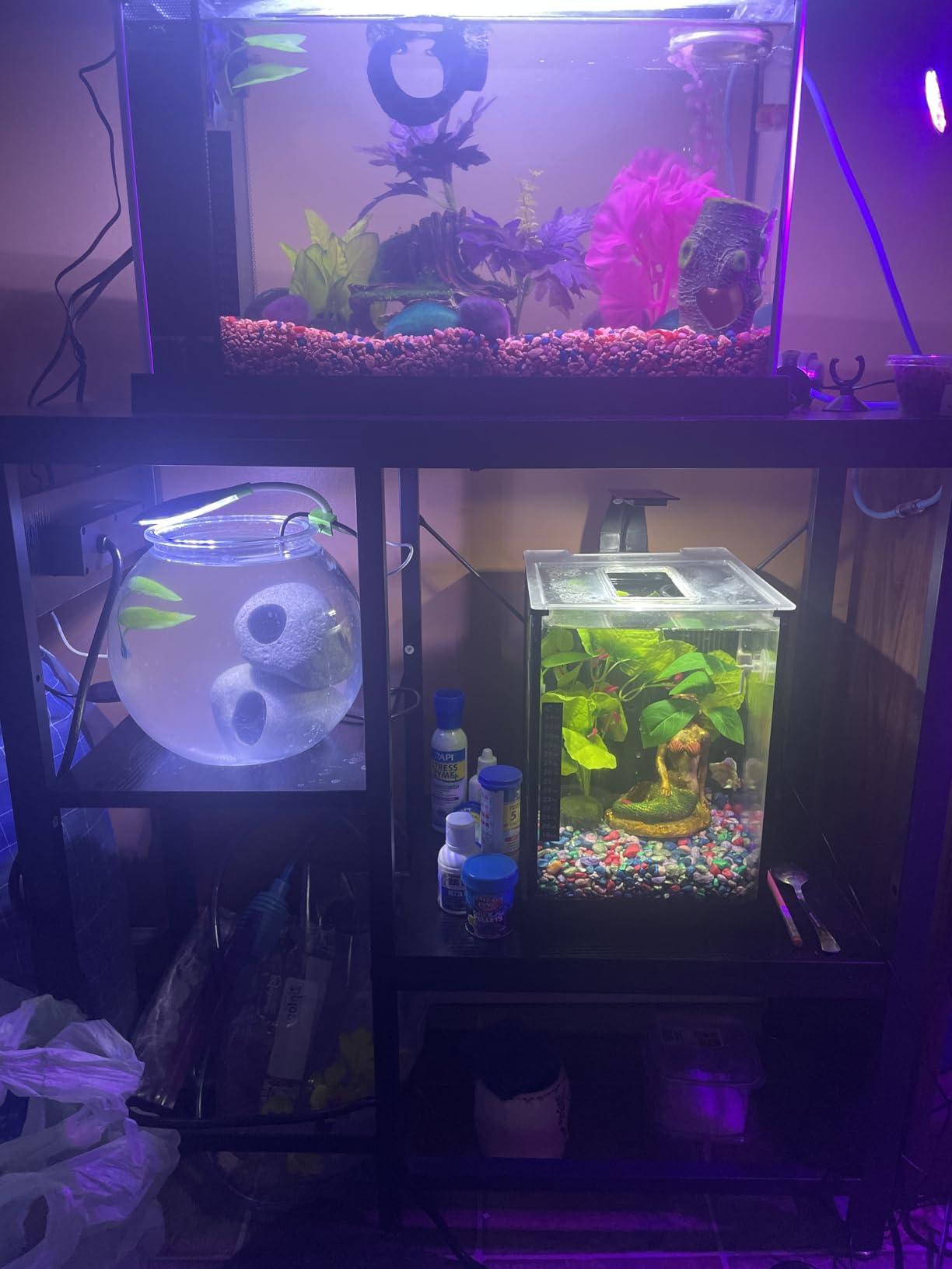Bestier 20-29-37 Gallon Fish Tank Stand with Power Outlet, Rustic Brown customer photo 1
