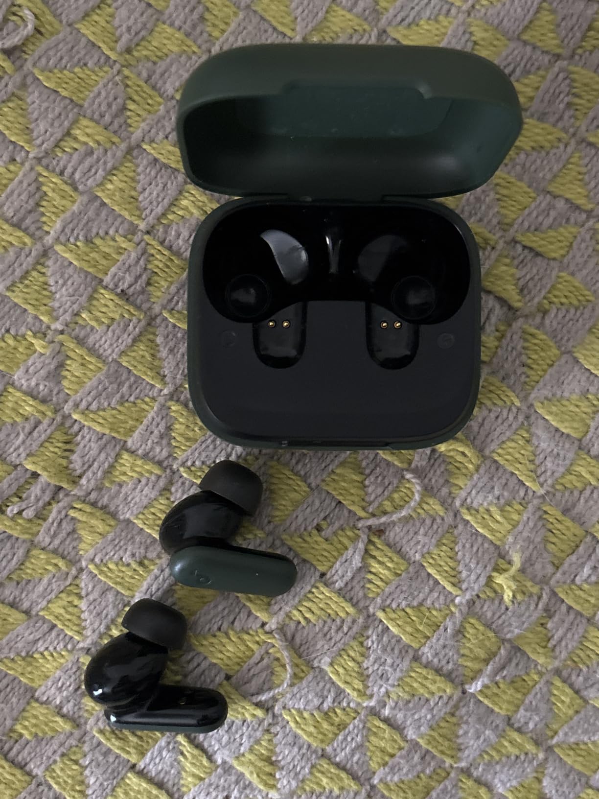 Soundcore P30i by Anker Noise Cancelling Earbuds, Hands-Free Viewing customer photo 2