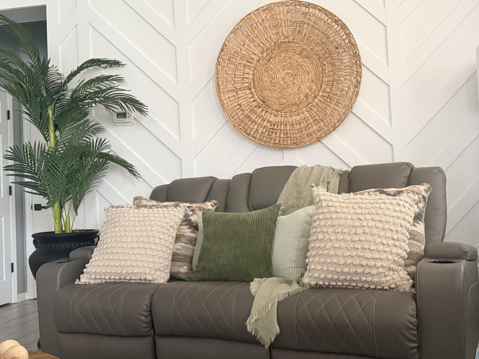MIULEE Soft Corduroy Decorative Throw Pillow Covers Forest Green 18x18 | Set of 4, Mordern Nordic Home Decor, Gradient Color Matching, Boho Farmhouse Cushion Covers for Couch Bed Sofa Living Room customer photo 1