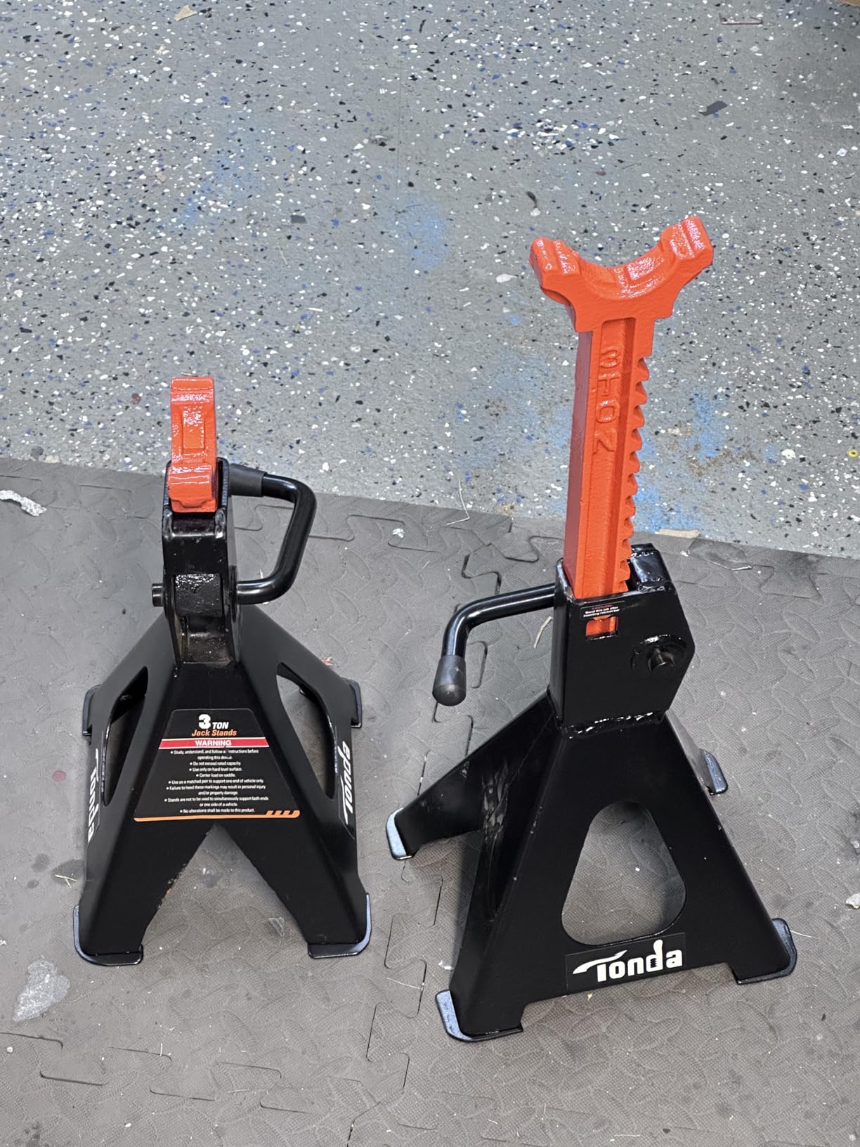 TONDA Jack Stands 3 Ton, Extra Tall, 13.39-21.06 in, 1 Pair customer photo 1