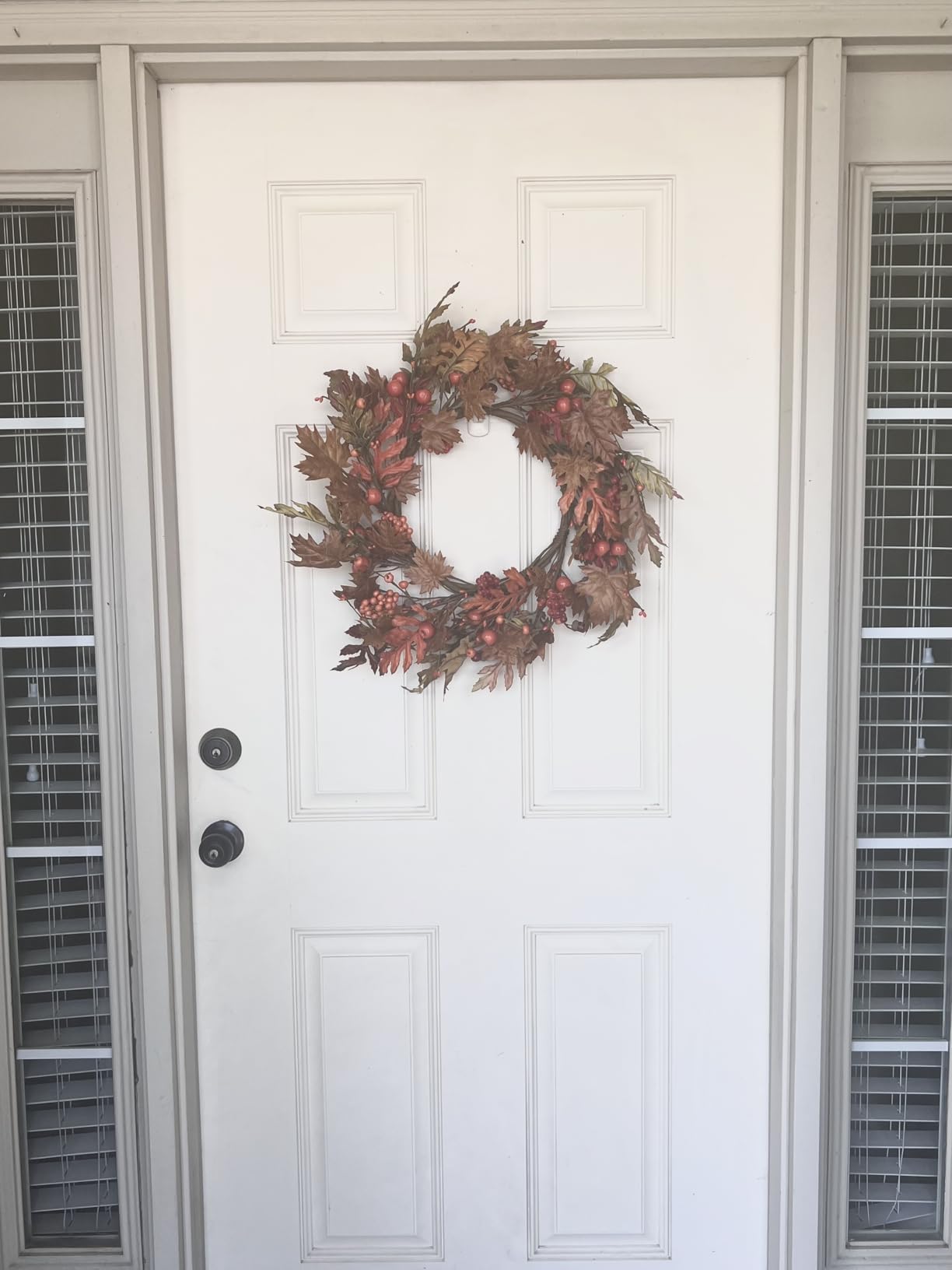 AMF0RESJ Artificial Fall Wreaths for Front Door Autumn Oak Wreath with Oak Leaves,Acorns,Berries,Pomegranates for Front Door Indoor Outdoor Farmhouse Home Wall Window Festival Wedding Decor customer photo 1