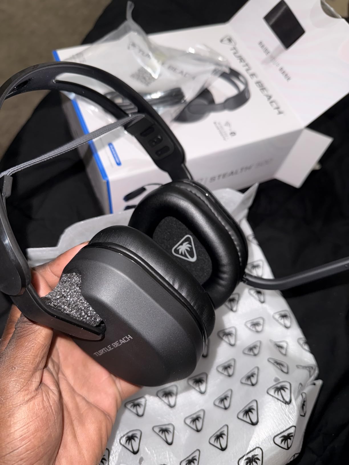 Turtle Beach Stealth 600 Wireless Multiplatform Gaming Headset for PS5 & PC customer photo 2