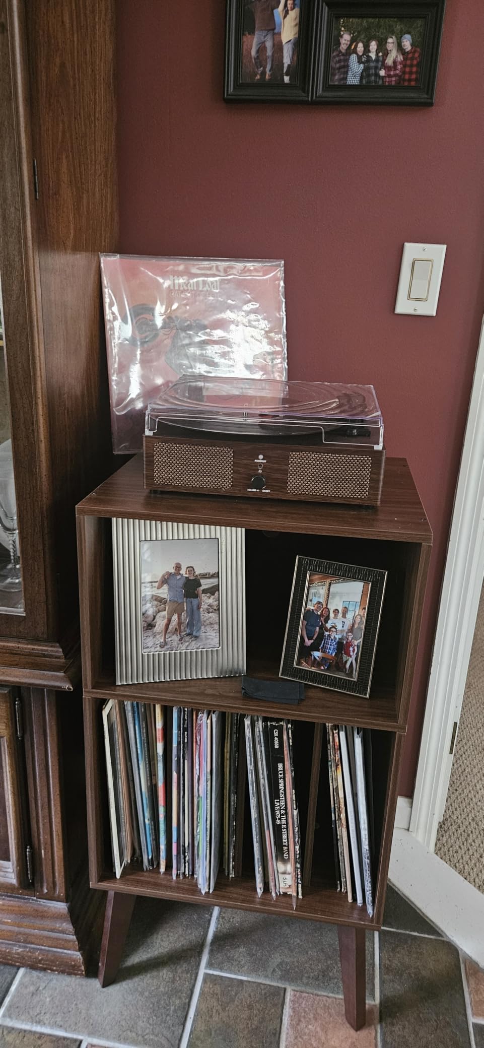 Lerliuo Record Player Stand, Oak Turntable Stand Holds up to 160 Albums customer photo 2
