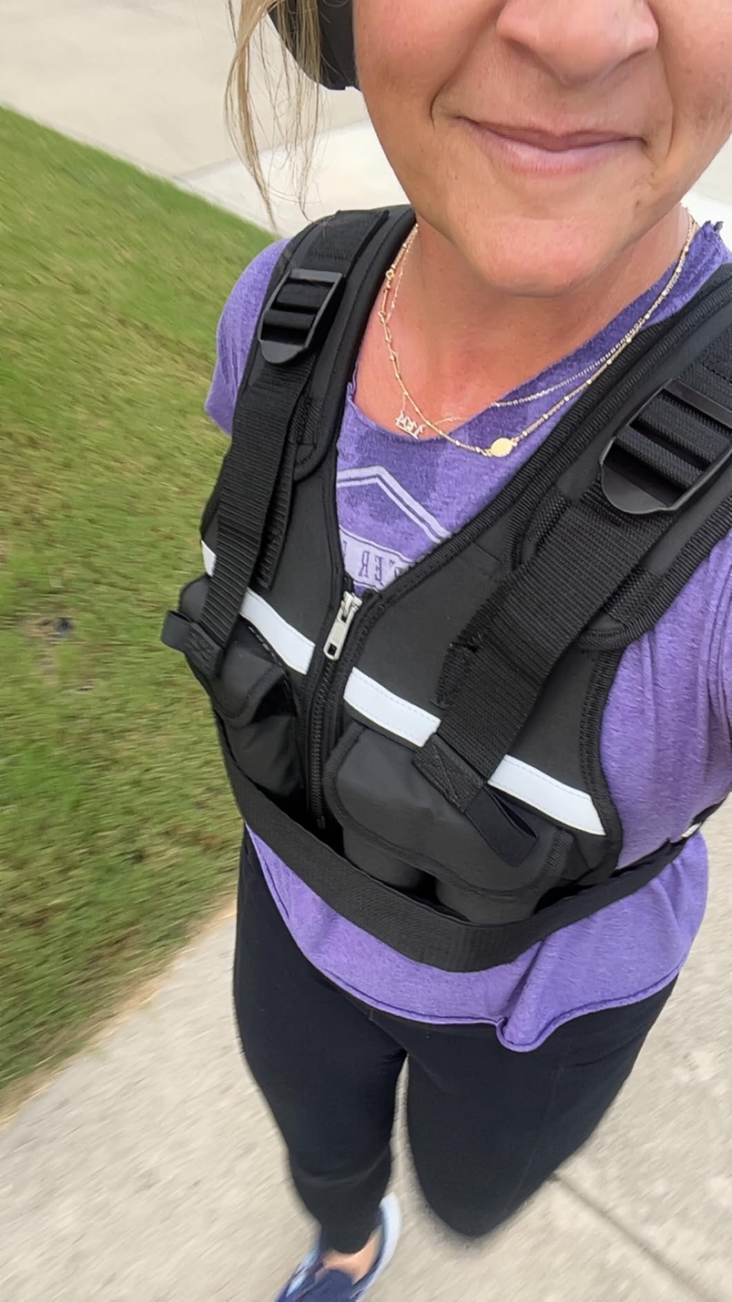 Sportneer Adjustable Weighted Vest Weights: 2-18 lbs/2-42 lbs Washable Weight Vest for Walking 16 In 1 Fast Adjust Rucking Vest for Women and Men Home Gym Running Jogging Strength Training Vests customer photo 1