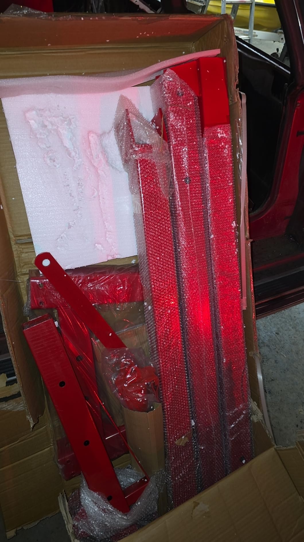 2 Ton Engine Hoist Foldable Cherry Picker, Heavy Duty Engine Lift Hoist customer photo 1