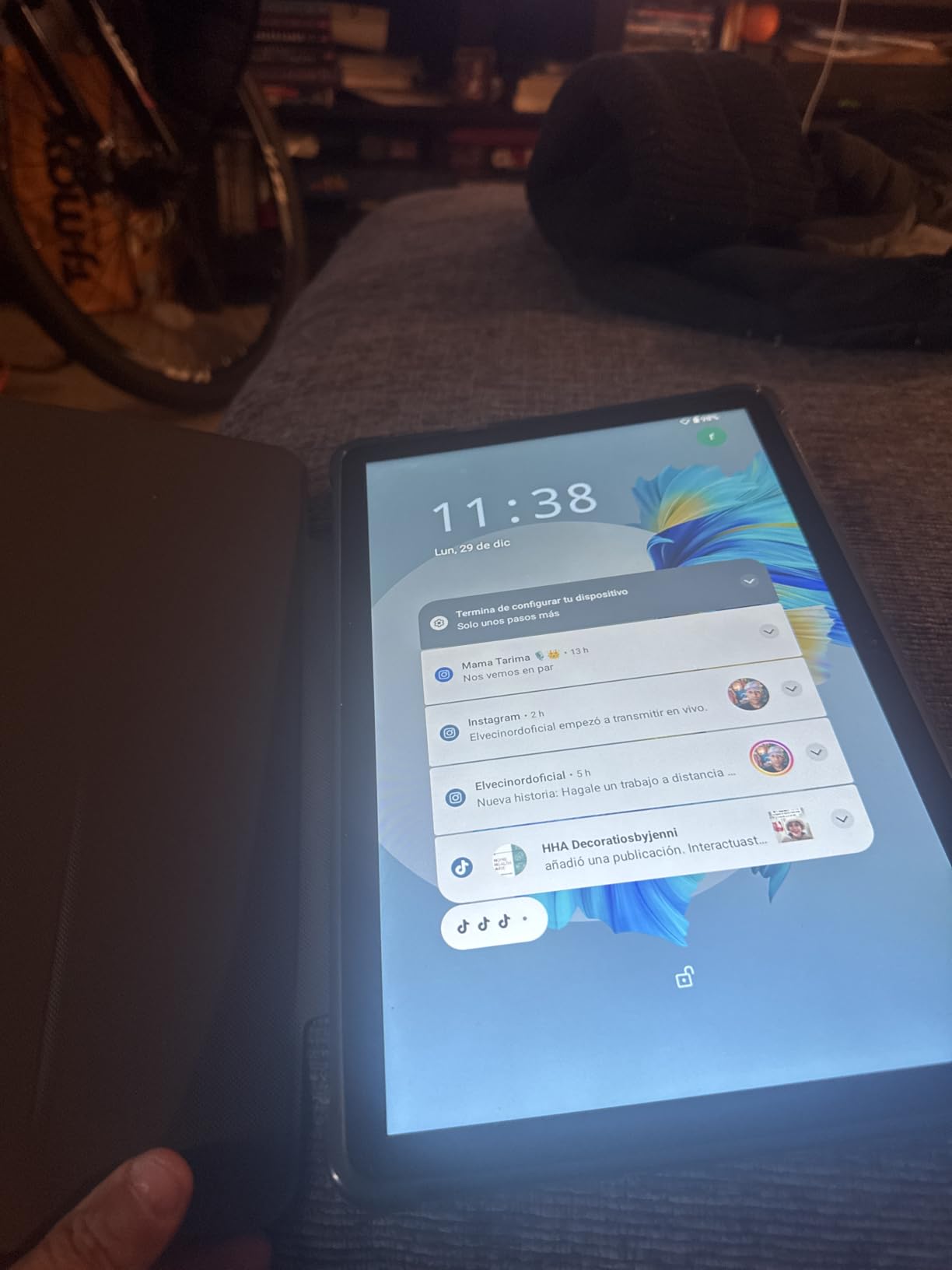COLORROOM 2026 Android16 Tablet 11inch, Face Unlock,18W Fast Charging,Black customer photo 1