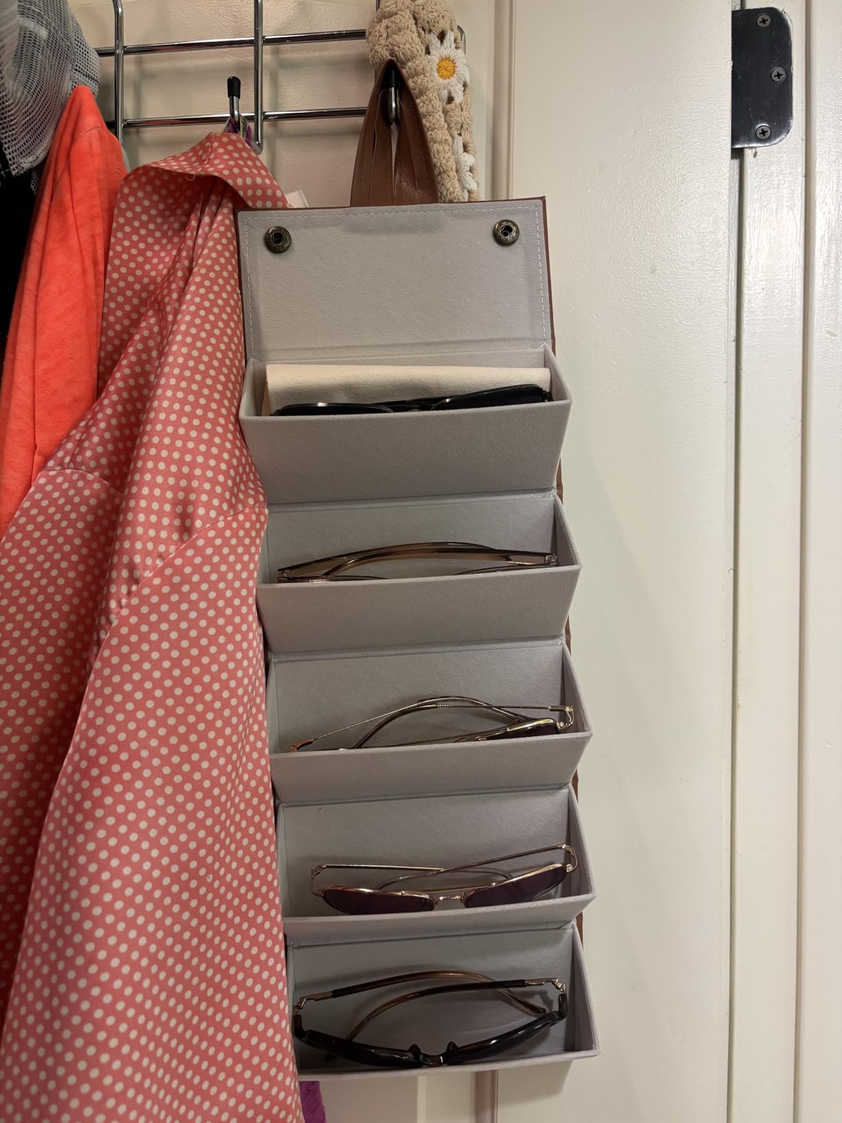 Kenpal Sunglasses Storage Organizer Holder Foldable Travel Case with 5 Slot Compartments for Multiple Glasses customer photo 2