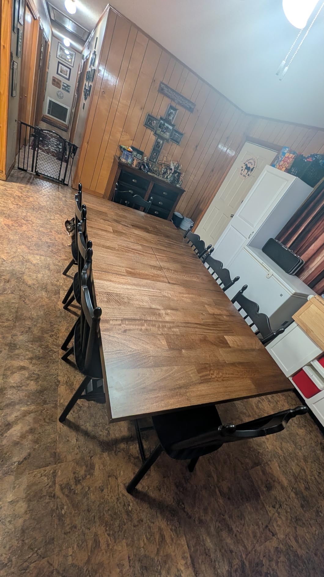 Signature Design by Ashley Wildenauer Extendable Dining Table, Farmhouse customer photo 2