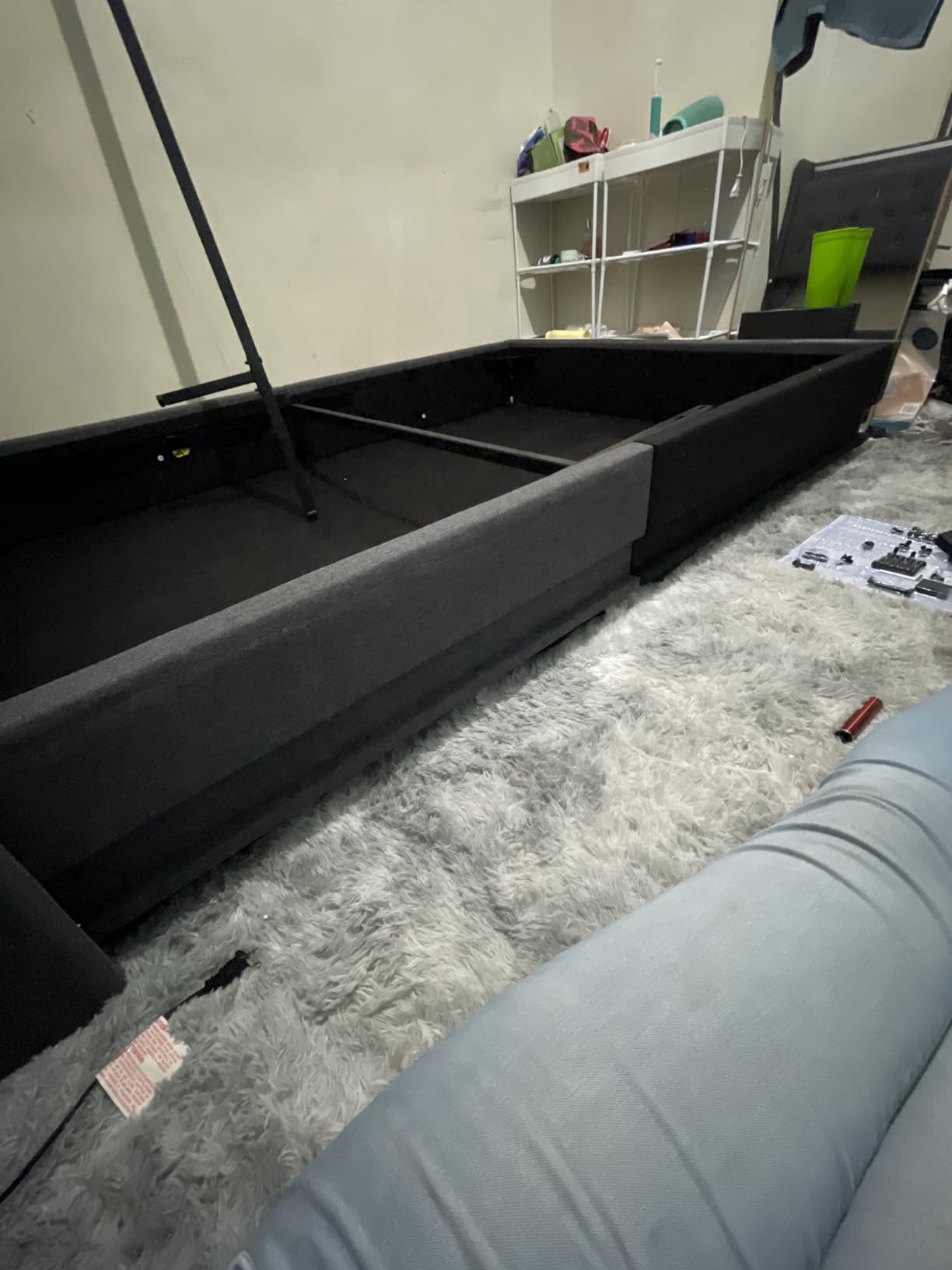 Ailisite Lift Up Storage Bed Queen, Bed Frame Queen Size with Charging Station & Led Lights, Upholstered Platform Bed with Wingback Storage Headboard, Hydraulic Lift System, No Box Spring Needed, Black customer photo 1