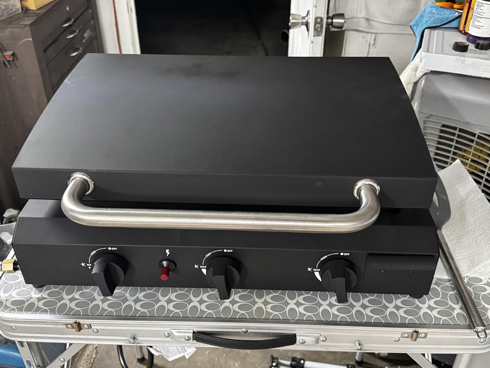 SKOK 3 Burners Outdoor Tabletop Gas Griddle with Hood, Flat Top Grill customer photo 1