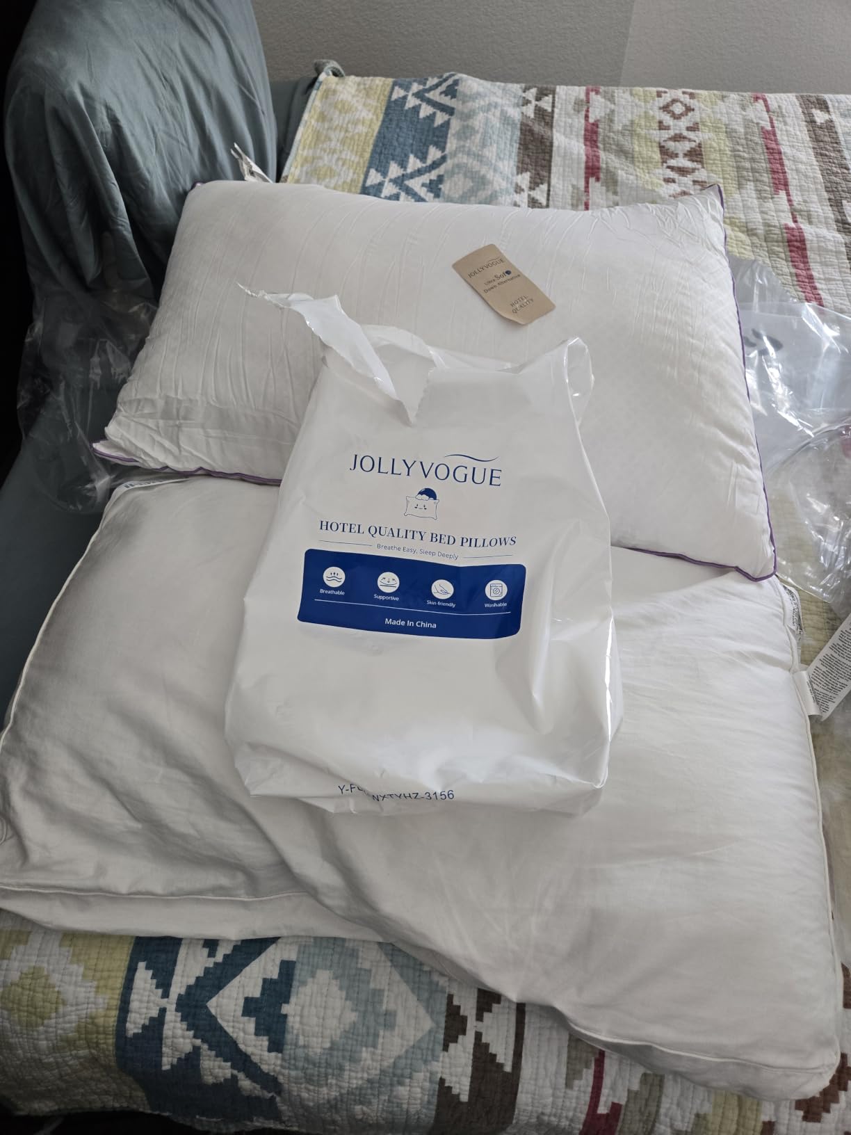 JOLLYVOGUE Firm Pillows Queen Size Set of 2, Supportive Bed Pillows with Oeko-Tex Certified Down Alternative Fill, Luxury Hotel Quality for Back, Stomach and Side Sleepers customer photo 2