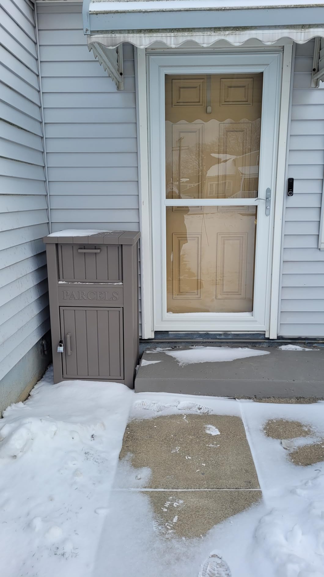 YITAHOME Outdoor Package Delivery Storage Box 51 Gallon customer photo 2