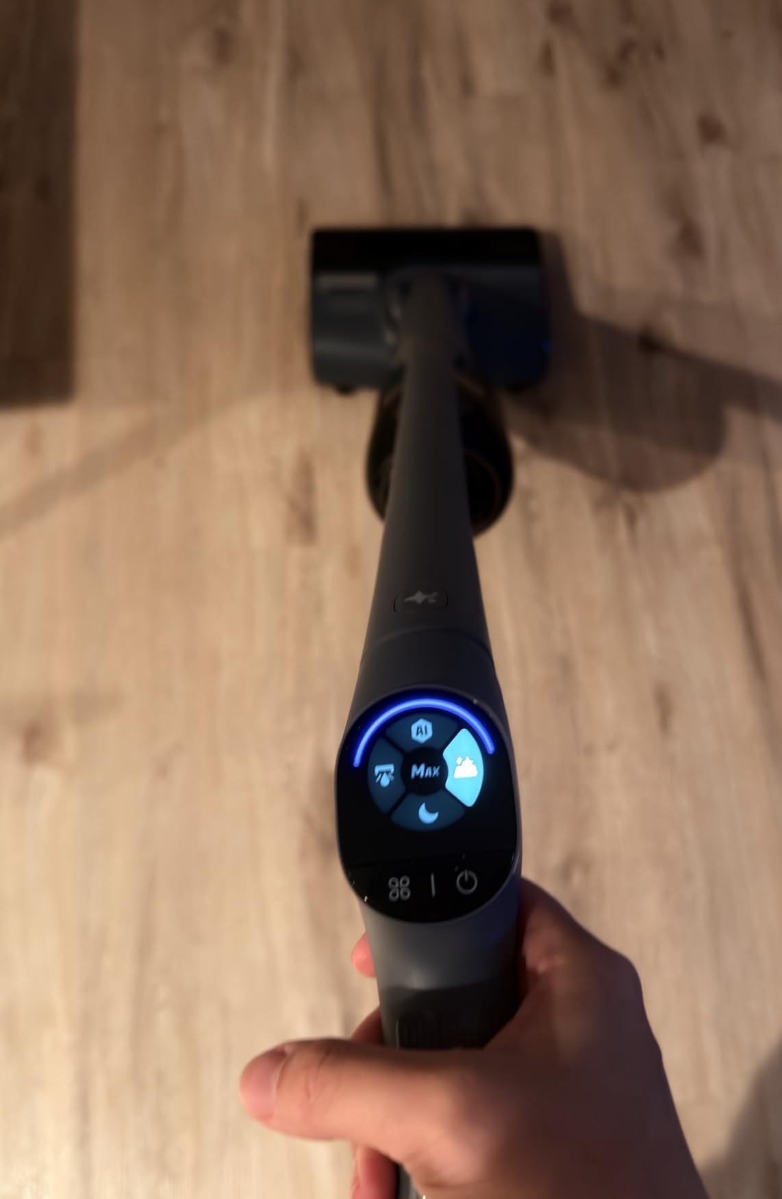 NARWAL S20 Pro Cordless Vacuum Mop with Self-Cleaning, Wet Dry Vacuum Cleaner for Hard Floors, Ideal for Families with Kids and Pets customer photo 2