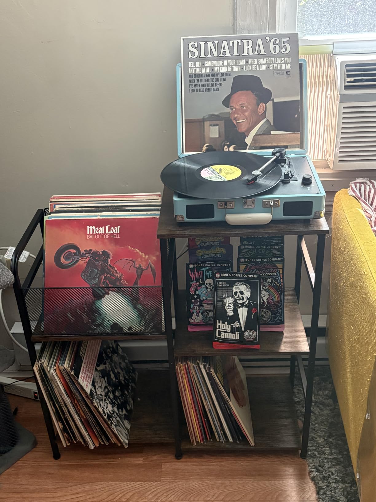 ThreeHio Record Player Stand, Turntable Stand with Vinyl Storage Holds up to 300+ Albums, Storage Cabinet for Vinyl Records, Record Player Table for Living Room customer photo 2