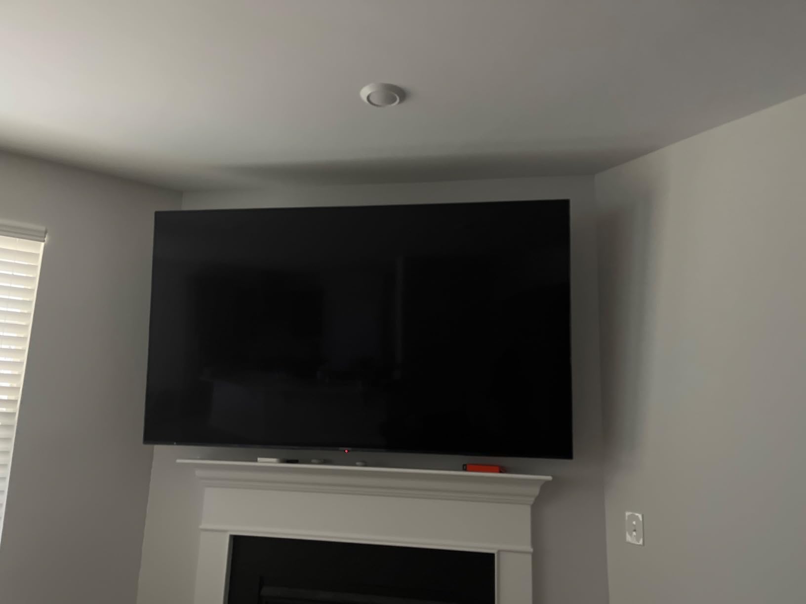 USX MOUNT Heavy Duty Full Motion TV Wall Mount for 60-120 Inch TVs, Holds 220lbs, 28