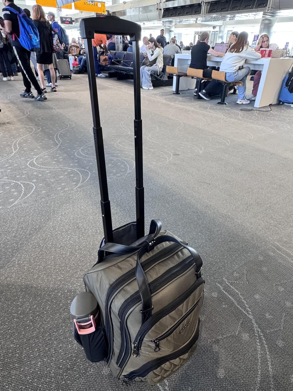KROSER Carry On Underseat Multi-functional, 16-inch Underseater Lightweight Overnight Suitcase for Women, Navy customer photo 2