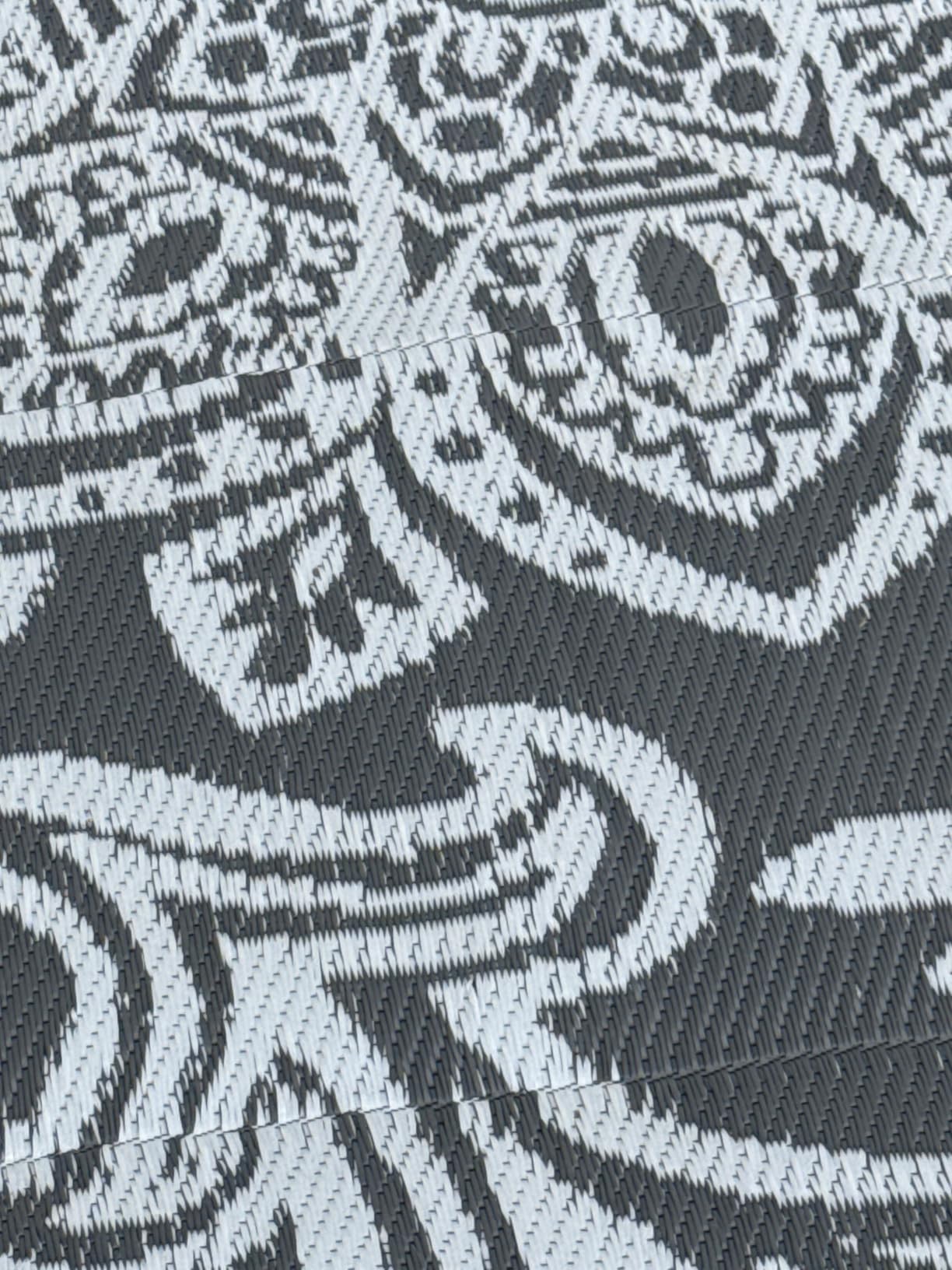 Findosom Waterproof Outdoor Rug 6' x 9' - Reversible Mandala Outdoor Plastic Straw Rug, Durable Foldable Patio Rug for RV, Deck, Balcony, Backyard, Picnic, Porch, Camping, Beach, Gray customer photo 1