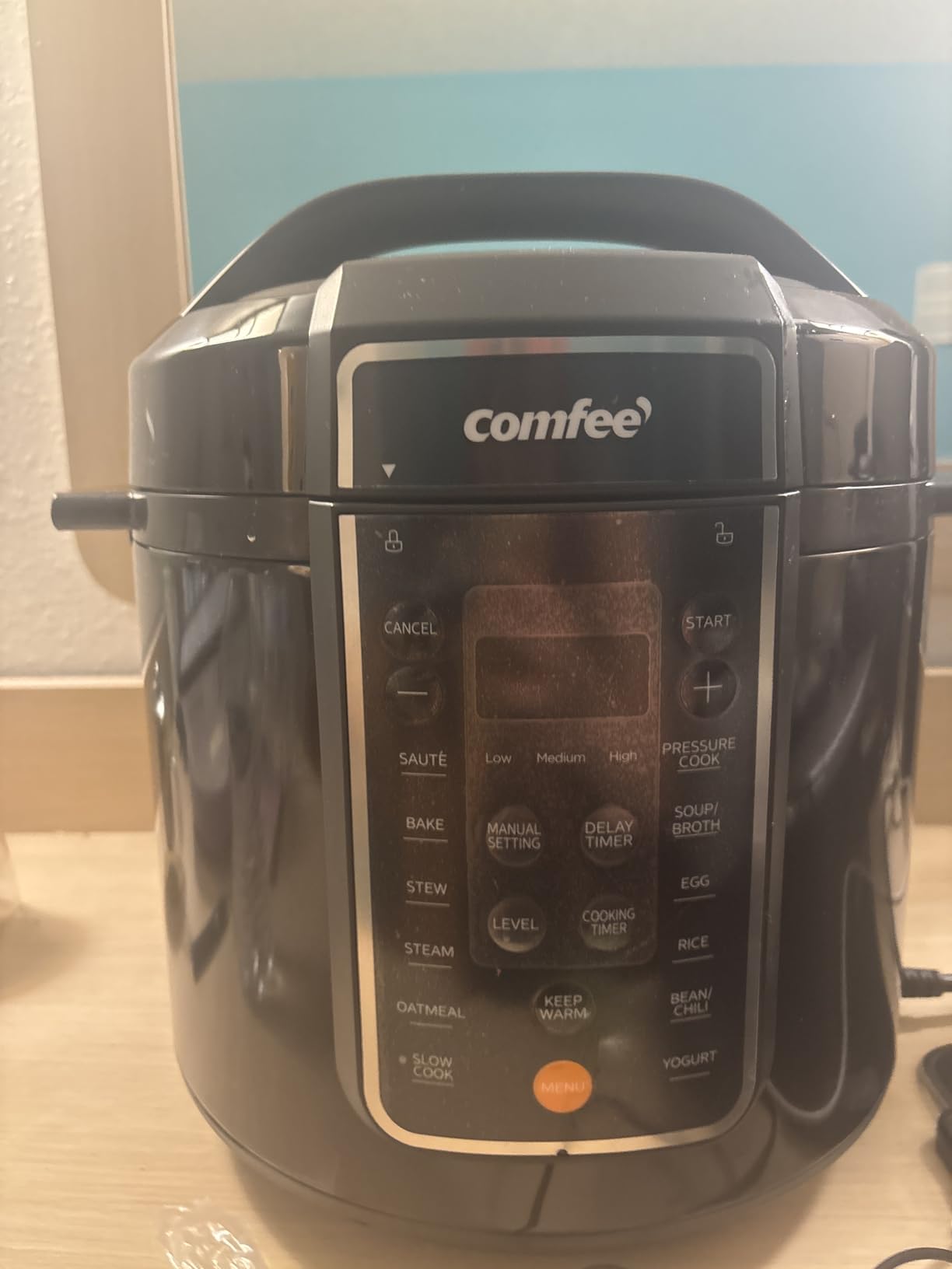 COMFEE' 12-in-1 Electric Pressure Cooker, 6 Quarts, Nonstick Pot customer photo 1