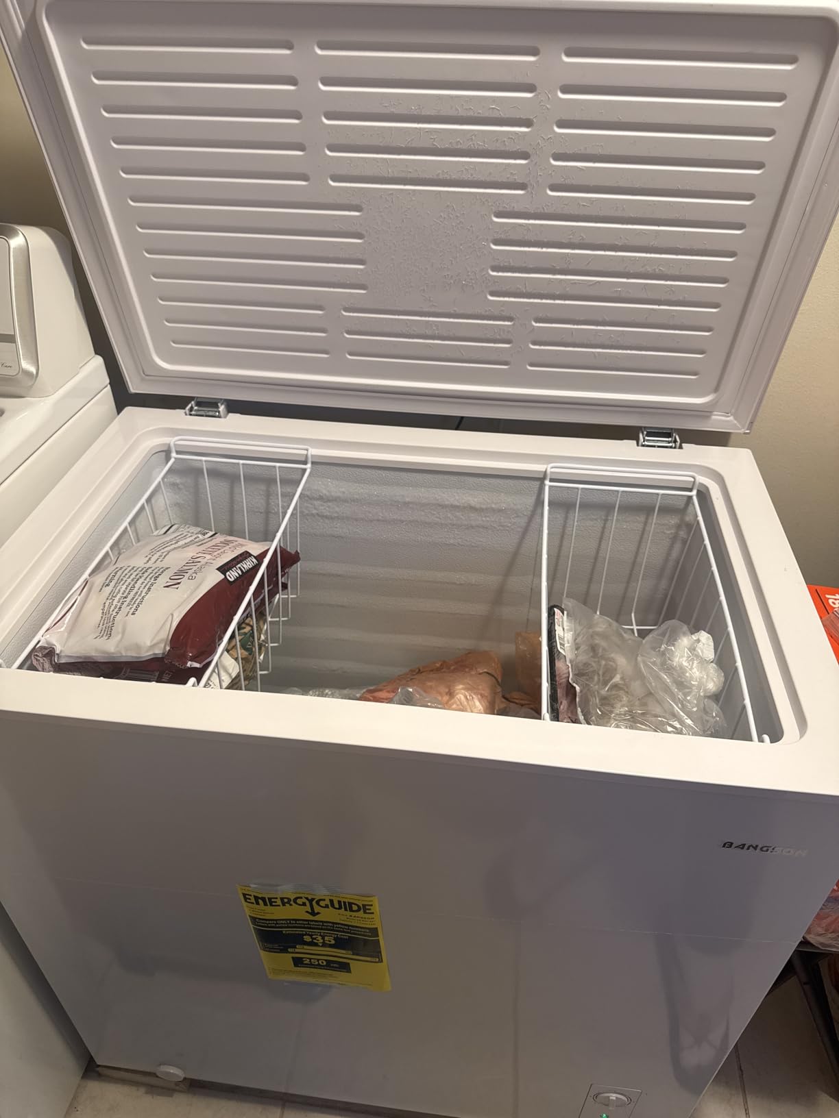 BANGSON 7.1 Cu.Ft Chest Freezer for Apartment, White customer photo 2